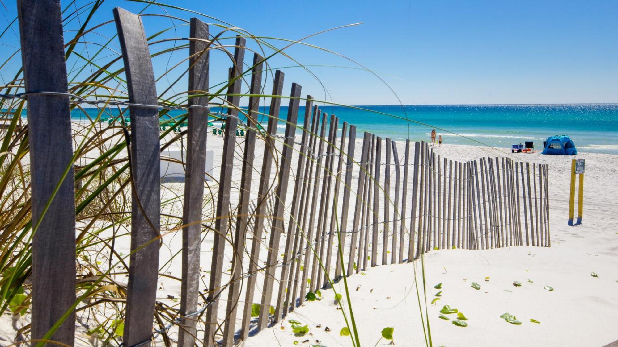 Great Rates Available Now! / Relaxing Coastal West Pcb / 3bd & 2ba *